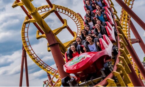 Parc Astérix montagne russe