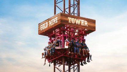 gold-mine-tower-family-parc-nouveaute-2025
